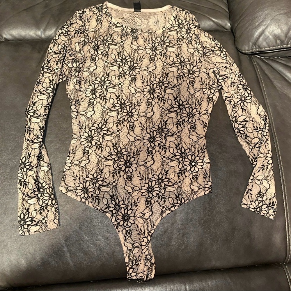Windsor Black and Tan Lace Long Sleeve Bodysuit